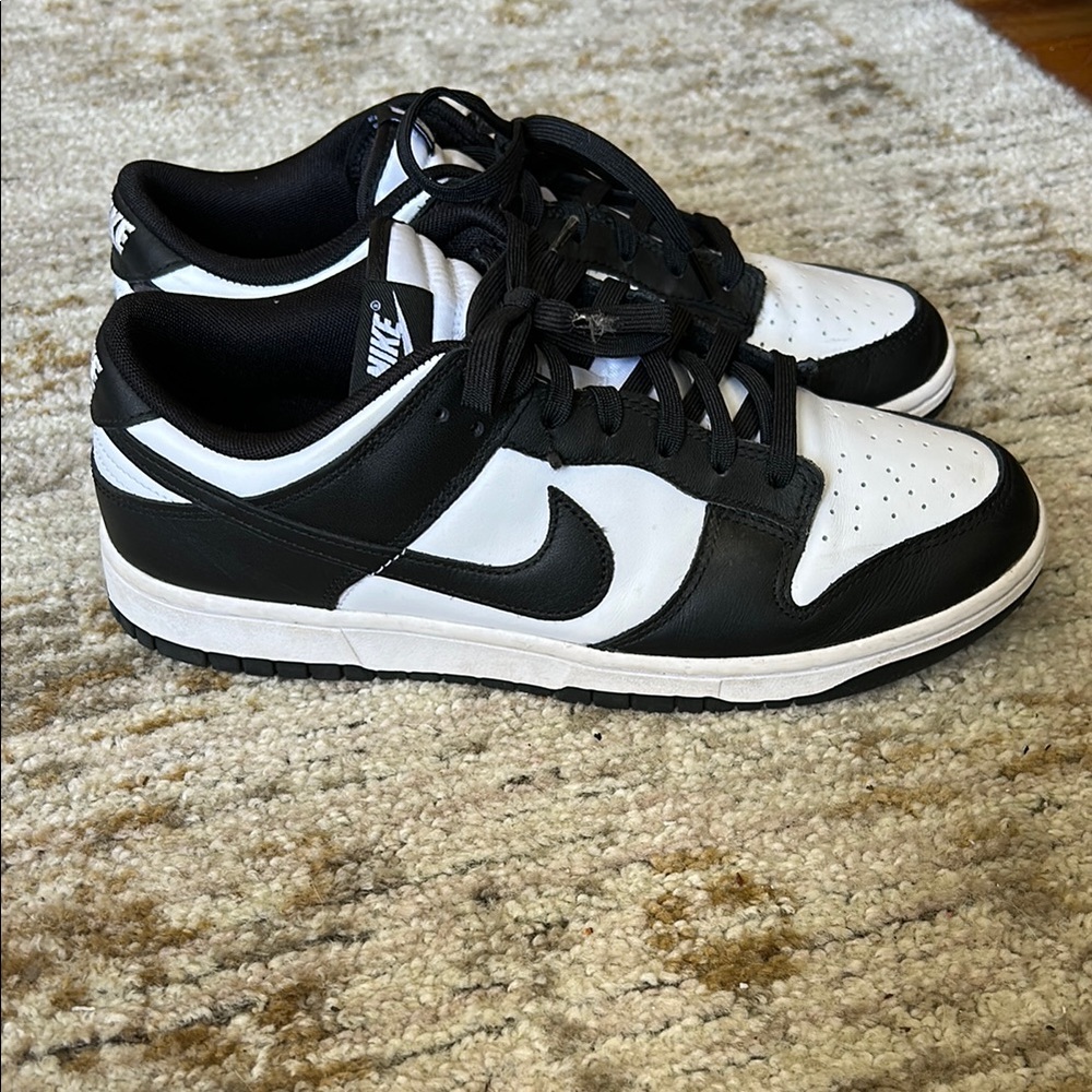 Nike Dunks low top